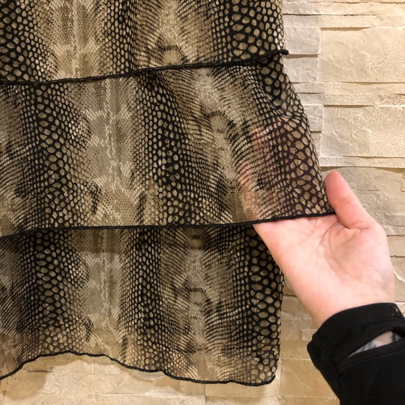 Black Stretch & Chiffon Reptile Print Dress 8 / 10 - Picture 4 of 4